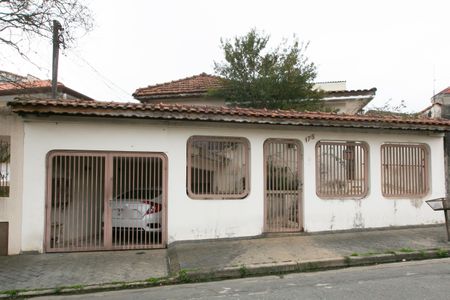 Casa à venda com 120m², 3 quartos e 2 vagasFachada