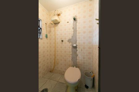 Casa à venda com 120m², 3 quartos e 2 vagasBanheiro 2