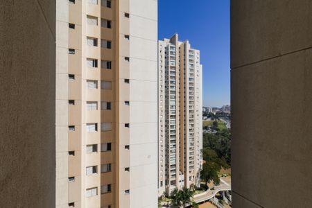 Apartamento à venda com 91m², 2 quartos e 2 vagas Apartamento à venda com 91m², 2 quartos e 2 vagasVista da Suíte 2