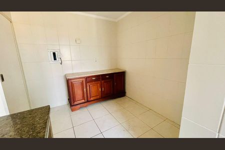 Apartamento à venda com 75m², 2 quartos e sem vaga Apartamento à venda com 75m², 2 quartos e sem vagaCozinha