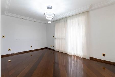 Apartamento à venda com 300m², 4 quartos e 4 vagas Apartamento à venda com 300m², 4 quartos e 4 vagasSala 1