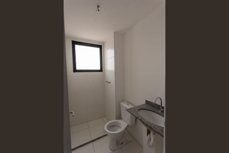 Apartamento à venda com 43m², 2 quartos e 1 vaga Apartamento à venda com 43m², 2 quartos e 1 vagaBanheiro