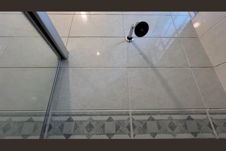 Casa à venda com 230m², 5 quartos e 2 vagas Casa à venda com 230m², 5 quartos e 2 vagasBanheiro da Suíte 1