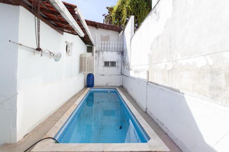 Casa à venda com 387m², 4 quartos e 3 vagasÁrea comum - Piscina