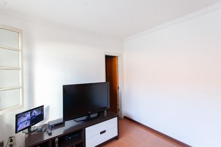 Casa à venda com 387m², 4 quartos e 3 vagasSuíte 2