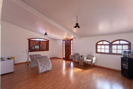 Casa à venda com 387m², 4 quartos e 3 vagasSala 3