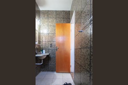 Casa à venda com 387m², 4 quartos e 3 vagasBanheiro da Suíte 2