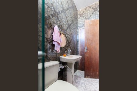 Casa à venda com 387m², 4 quartos e 3 vagasBanheiro da Suíte 4