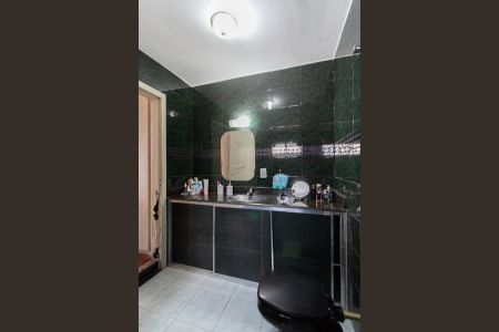 Casa à venda com 387m², 4 quartos e 3 vagasBanheiro da Suíte 1