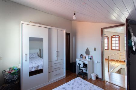 Casa à venda com 387m², 4 quartos e 3 vagasSuíte 4