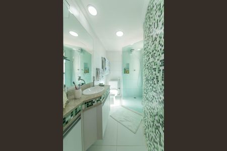 Apartamento à venda com 86m², 2 quartos e 1 vagaBanheiro da Suíte 2