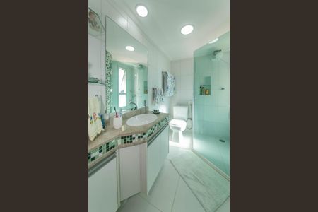 Apartamento à venda com 86m², 2 quartos e 1 vagaBanheiro da Suíte 2