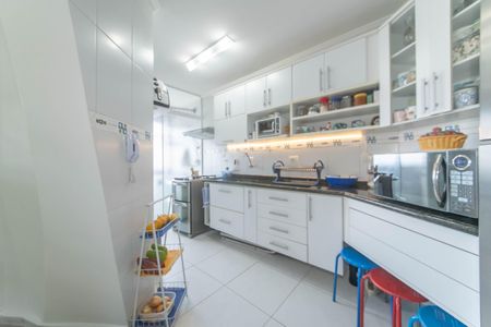 Apartamento à venda com 86m², 2 quartos e 1 vagaCozinha