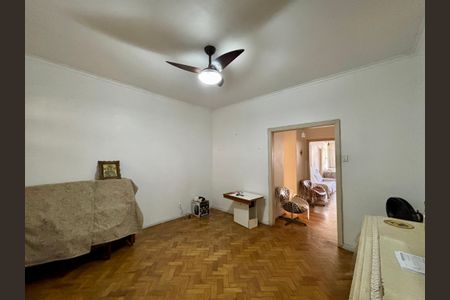 Apartamento à venda com 133m², 2 quartos e 1 vaga Apartamento à venda com 133m², 2 quartos e 1 vagaEscritório