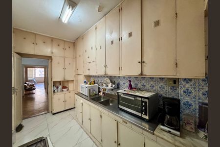 Apartamento à venda com 133m², 2 quartos e 1 vaga Apartamento à venda com 133m², 2 quartos e 1 vagaCozinha