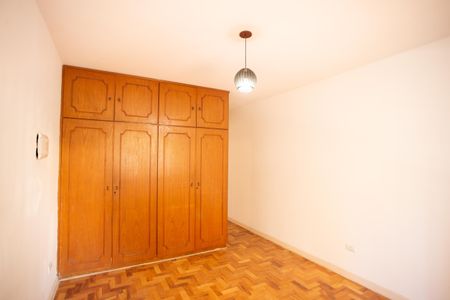Casa à venda com 210m², 3 quartos e 4 vagas Casa à venda com 210m², 3 quartos e 4 vagasSuíte