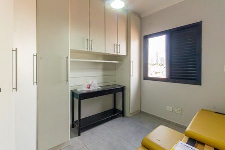 Apartamento à venda com 80m², 3 quartos e 2 vagas Apartamento à venda com 80m², 3 quartos e 2 vagasSuíte