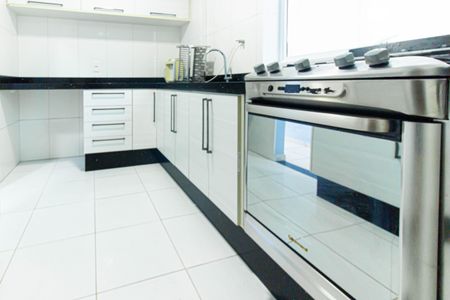 Apartamento à venda com 65m², 2 quartos e 1 vaga Apartamento à venda com 65m², 2 quartos e 1 vagaCozinha