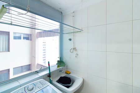Apartamento à venda com 65m², 2 quartos e 1 vaga Apartamento à venda com 65m², 2 quartos e 1 vagaÁrea de Serviço