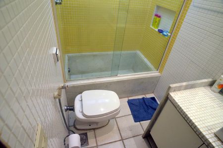 Apartamento à venda com 154m², 3 quartos e 2 vagas Apartamento à venda com 154m², 3 quartos e 2 vagasBanheiro Social