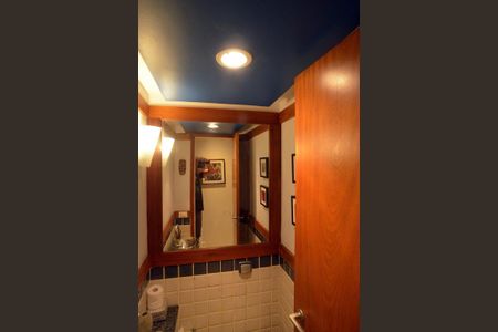 Apartamento à venda com 154m², 3 quartos e 2 vagas Apartamento à venda com 154m², 3 quartos e 2 vagasLavabo