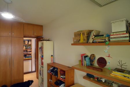 Apartamento à venda com 154m², 3 quartos e 2 vagas Apartamento à venda com 154m², 3 quartos e 2 vagasQuarto 1