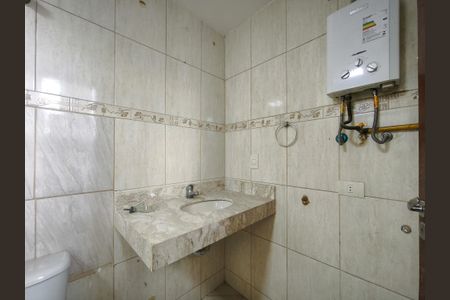 Apartamento à venda com 90m², 2 quartos e sem vaga Apartamento à venda com 90m², 2 quartos e sem vagaBanheiro Corredor