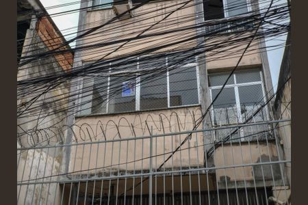 Apartamento à venda com 90m², 2 quartos e sem vaga Apartamento à venda com 90m², 2 quartos e sem vagaFachada e portaria