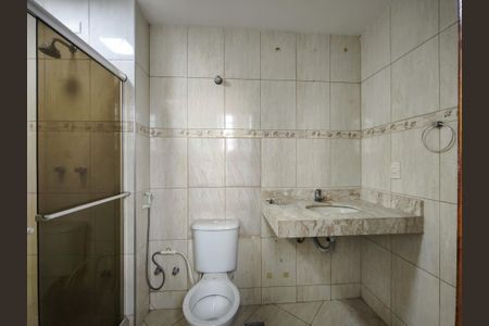 Apartamento à venda com 90m², 2 quartos e sem vaga Apartamento à venda com 90m², 2 quartos e sem vagaBanheiro Corredor