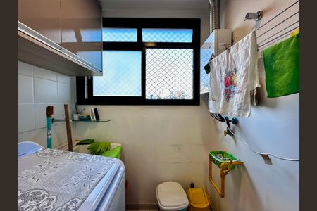 Apartamento para alugar com 45m², 2 quartos e 1 vaga Apartamento para alugar com 45m², 2 quartos e 1 vagaÁrea de Serviço