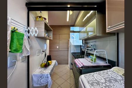 Apartamento para alugar com 45m², 2 quartos e 1 vaga Apartamento para alugar com 45m², 2 quartos e 1 vagaÁrea de Serviço