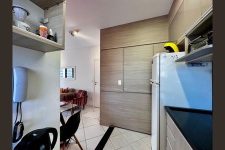 Apartamento para alugar com 45m², 2 quartos e 1 vaga Apartamento para alugar com 45m², 2 quartos e 1 vagaCozinha