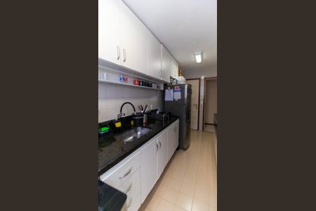 Apartamento à venda com 87m², 3 quartos e 1 vaga Apartamento à venda com 87m², 3 quartos e 1 vagaCozinha