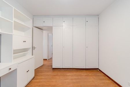 Apartamento à venda com 110m², 3 quartos e 1 vagaQuarto 2