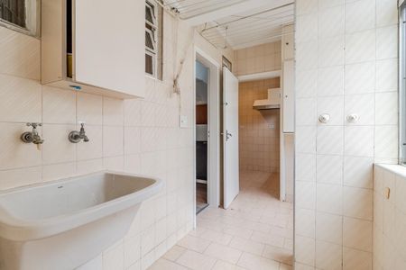 Apartamento à venda com 110m², 3 quartos e 1 vagaÁrea de Serviço