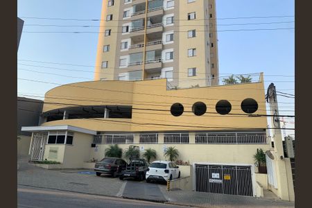 Apartamento à venda com 70m², 3 quartos e 2 vagasFachada