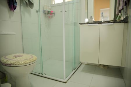 Apartamento à venda com 70m², 3 quartos e 2 vagasBanheiro