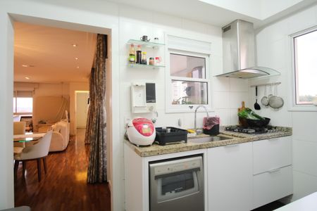 Apartamento à venda com 98m², 2 quartos e 2 vagasCozinha