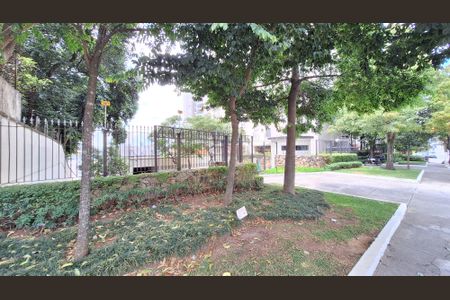 Apartamento à venda com 42m², 1 quarto e 1 vaga Apartamento à venda com 42m², 1 quarto e 1 vagaFachada