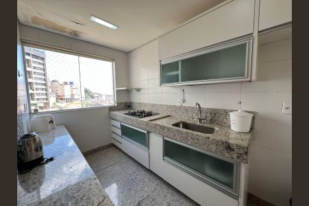 Apartamento para alugar com 180m², 3 quartos e 3 vagas Apartamento para alugar com 180m², 3 quartos e 3 vagasCozinha