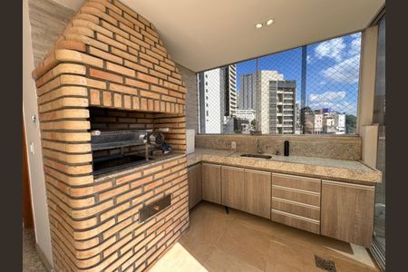 Apartamento para alugar com 180m², 3 quartos e 3 vagas Apartamento para alugar com 180m², 3 quartos e 3 vagasÁrea comum