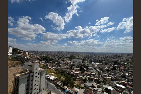 Apartamento para alugar com 180m², 3 quartos e 3 vagas Apartamento para alugar com 180m², 3 quartos e 3 vagasÁrea comum