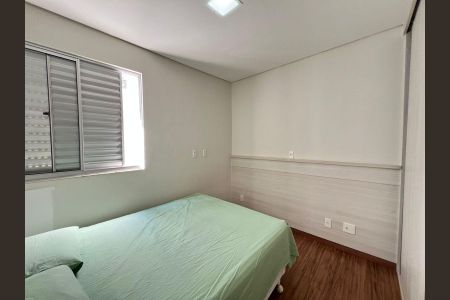 Apartamento para alugar com 180m², 3 quartos e 3 vagas Apartamento para alugar com 180m², 3 quartos e 3 vagasQuarto 2