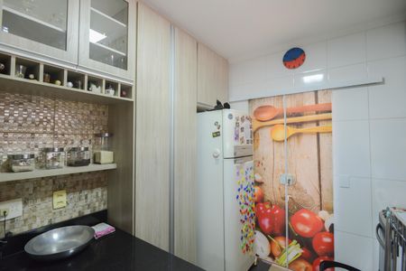 Casa de condomínio para alugar com 100m², 3 quartos e 2 vagas Casa de condomínio para alugar com 100m², 3 quartos e 2 vagasCozinha