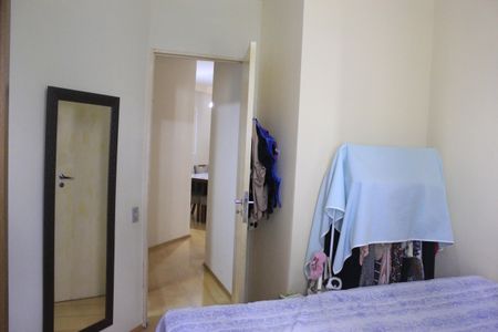 Apartamento à venda com 57m², 2 quartos e 1 vagaQuarto 2
