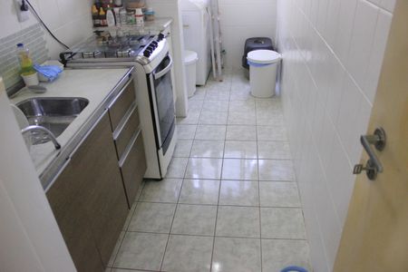 Apartamento à venda com 57m², 2 quartos e 1 vagaCozinha