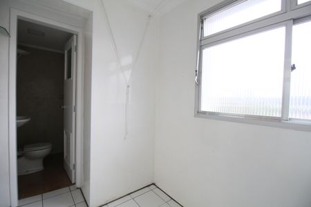 Apartamento à venda com 80m², 3 quartos e 1 vagaÁrea de Serviço