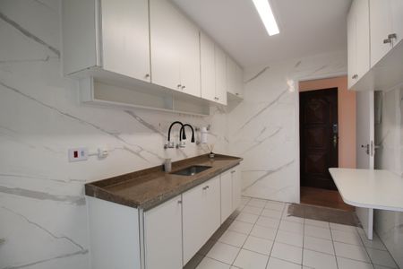 Apartamento à venda com 80m², 3 quartos e 1 vagaCozinha 