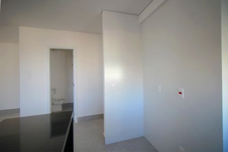 Apartamento à venda com 84m², 3 quartos e 2 vagasCozinha