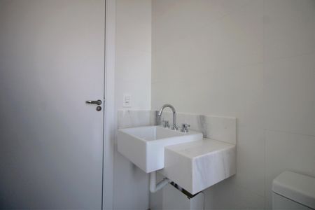 Apartamento à venda com 84m², 3 quartos e 2 vagasBanheiro Social